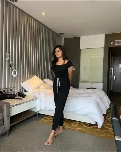 Call Girls Service in Vasant Vihar Delhi